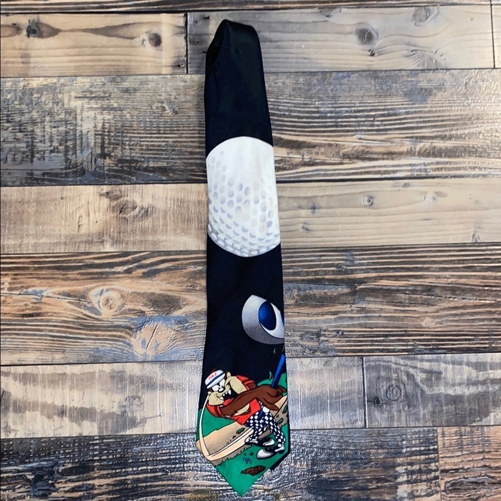Vintage 1996 Looney Tunes Tie